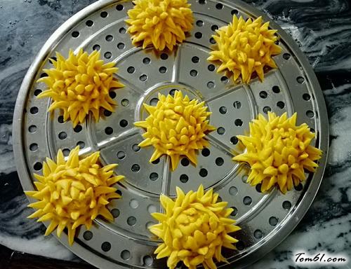 【菊花馒头】