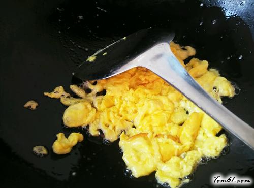 【腊肠炒饭】