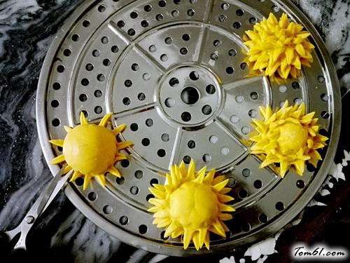 【菊花馒头】