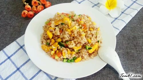 【三色蛋炒饭】