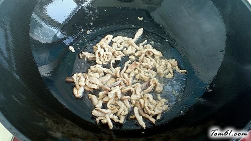【肉丝卷心菜炒面】