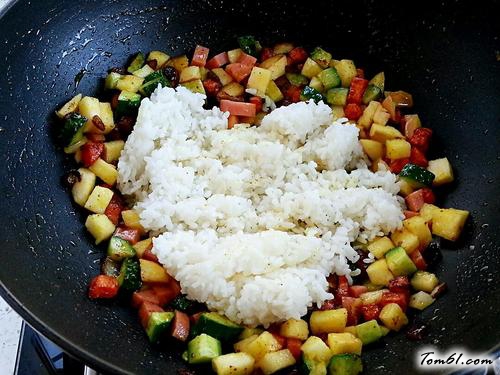 【咖喱苹果炒饭】