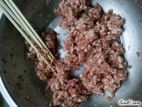 【茴香肉包子】