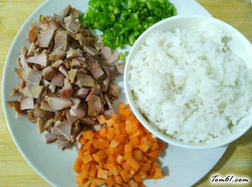 【叉烧炒饭】