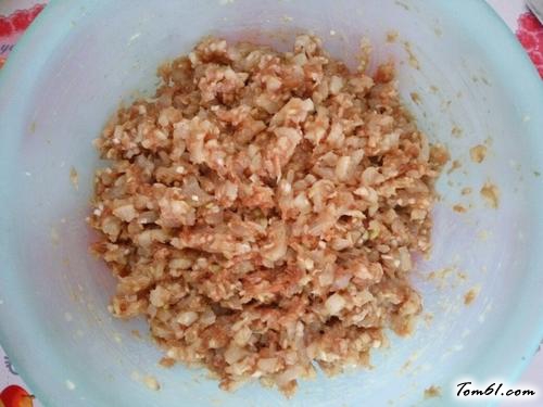 【白萝卜肉包子】