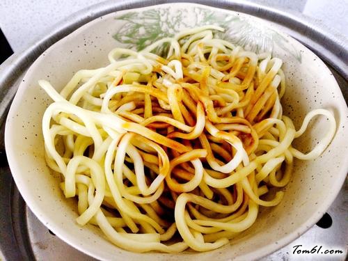 【蒸面条】