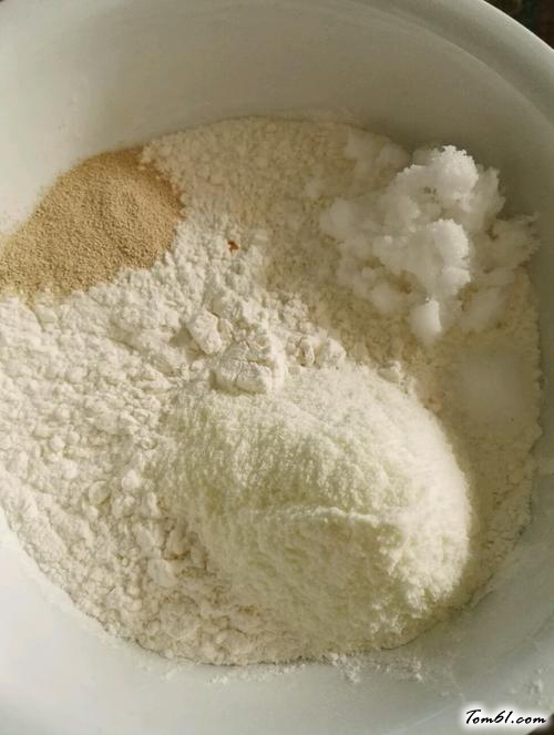 【芝麻小餐包】