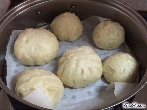 【酸菜猪肉包】