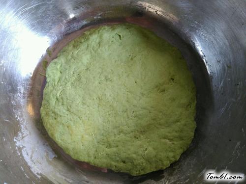 【香菇猪肉胡萝卜饺子】