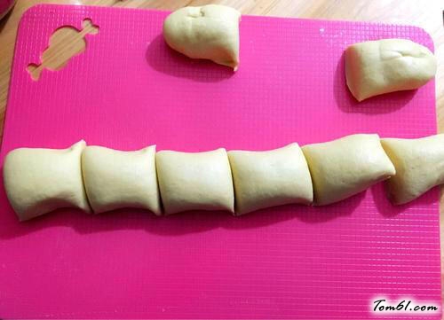 【玉米面奶黄包】