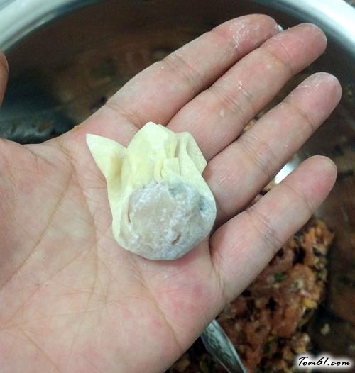 【肉末小馄饨】