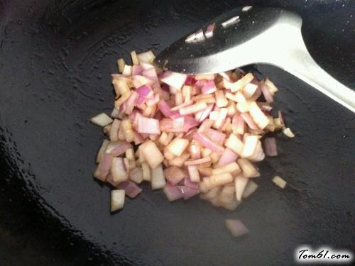 【土司披萨（微波炉版）】