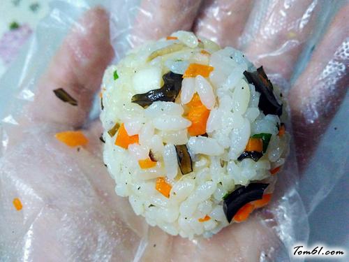 【糯米饭团】