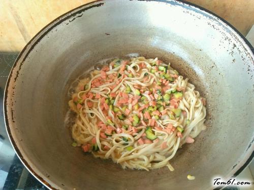 【香煎面条】