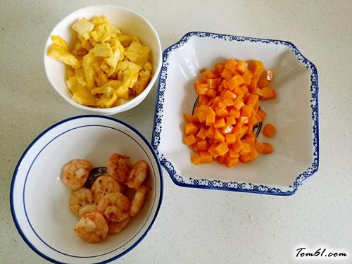 【虾仁炒饭】