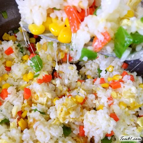 【芝士蛋炒饭】