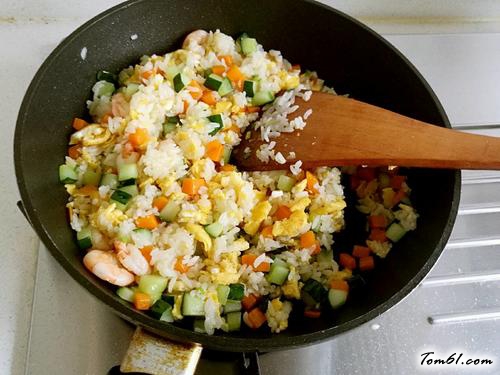 【虾仁炒饭】