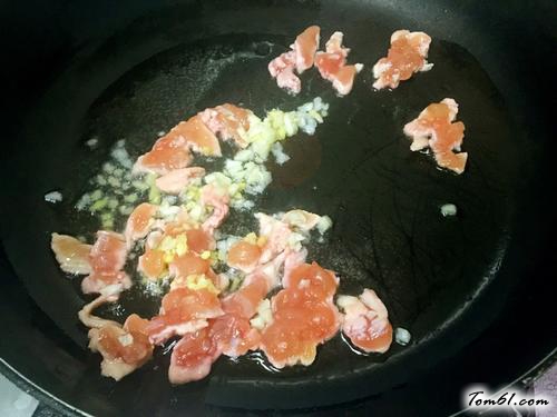 【蒜香鸡肉咖喱炒饭】