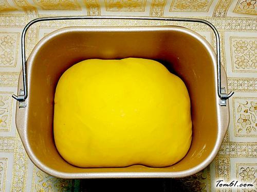 【南瓜煉奶土司】