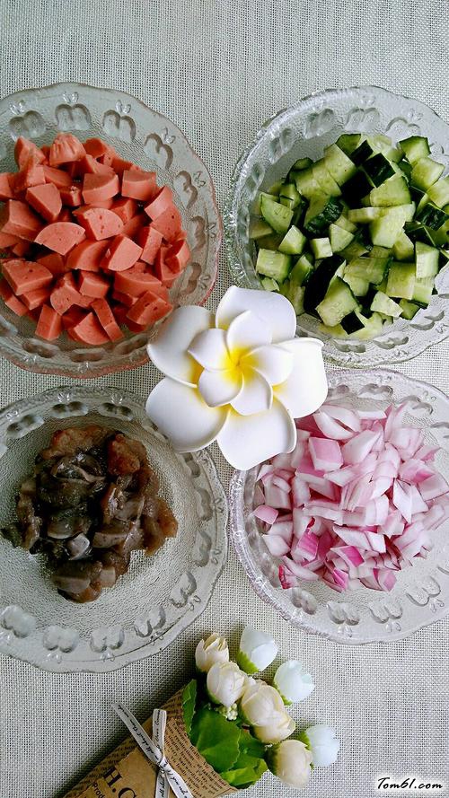 【泰式菠萝炒饭】