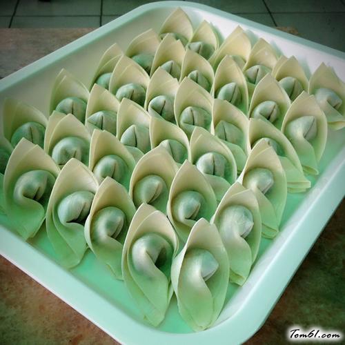 【红油抄手】