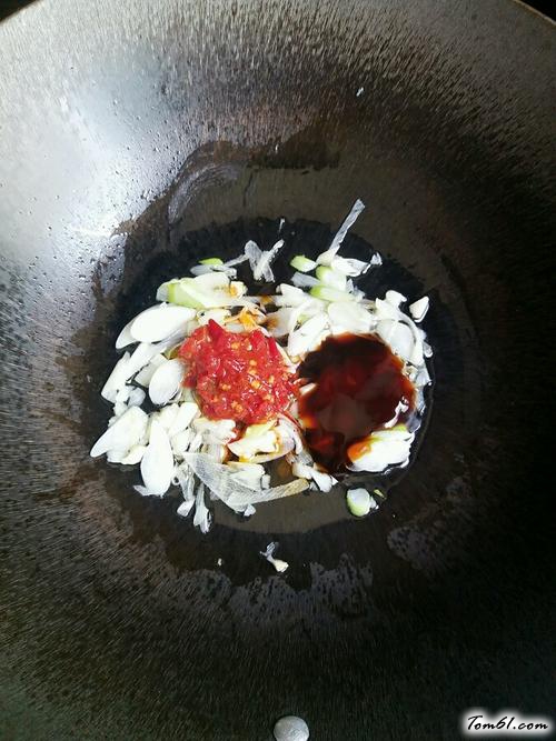 【酸辣土豆粉】