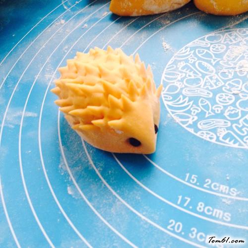 【南瓜小刺猬馒头】