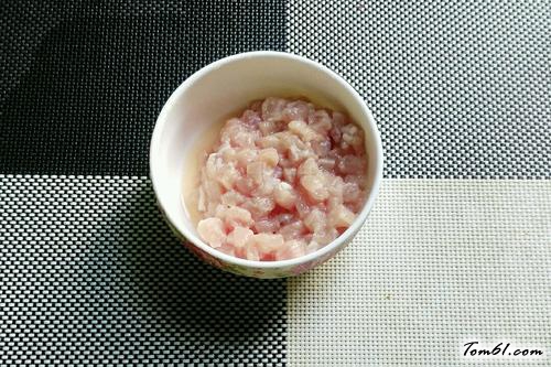 【肉丁鸡蛋汤面】