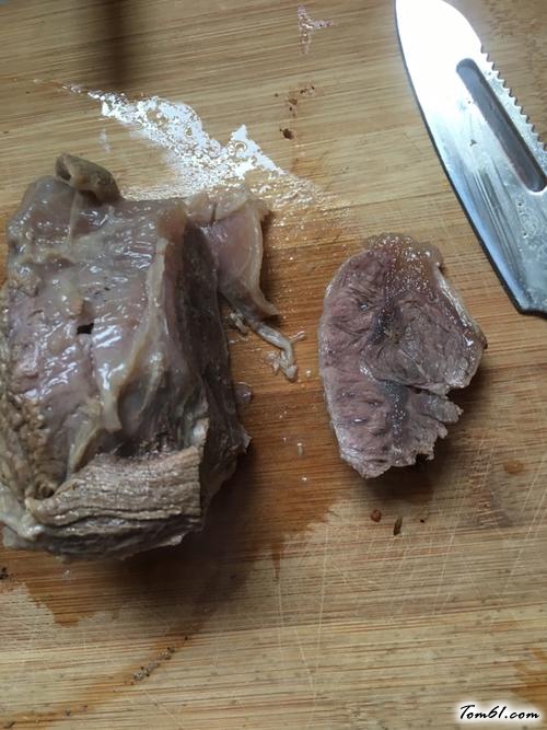 【牛肉汤面】