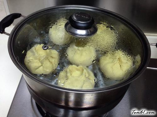 【玉米发面素包】