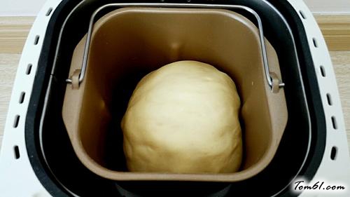 【小狗啃骨头汉堡】