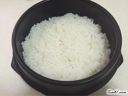 【煲仔饭】