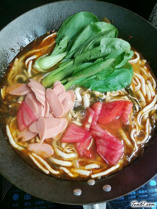 【酸辣土豆粉】