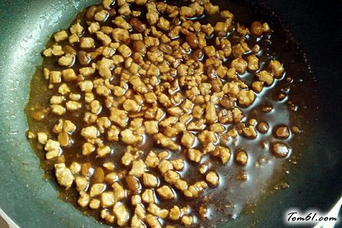 【肉丁鸡蛋汤面】
