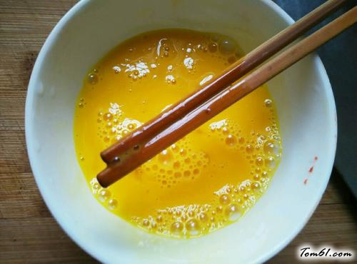 【海米韭菜鸡蛋水饺】
