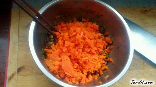 【牛肉胡萝卜饺子】