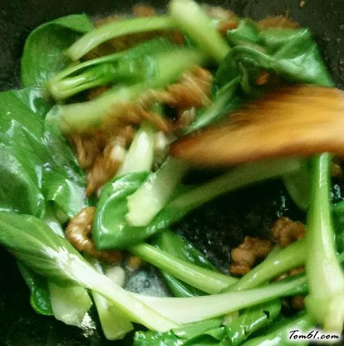 【牛肉炒珍珠粉】