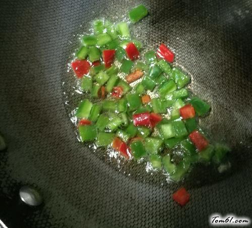 【蛋黄爱上炒米饭】