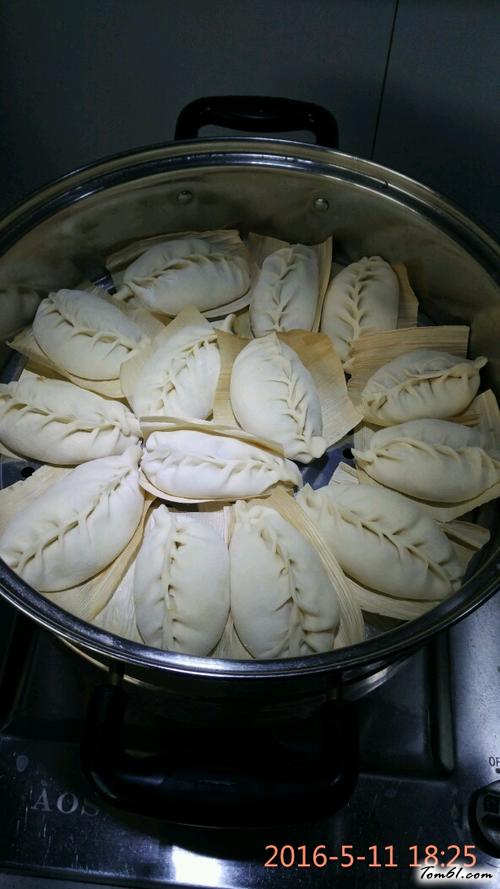 【烫面蒸饺】