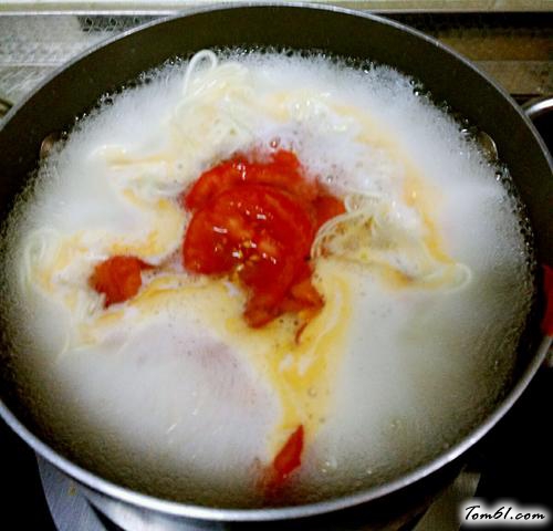 【西红柿鸡蛋面】