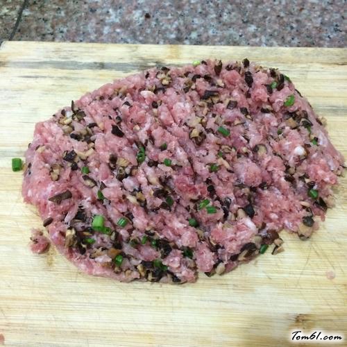 【肉末小馄饨】
