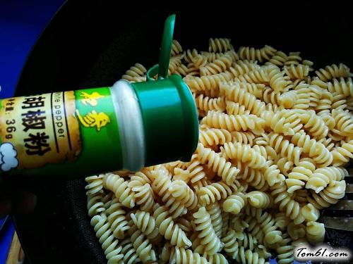 【番茄(黑椒)什锦牛腩意粉】
