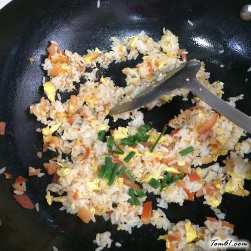 【番茄蛋炒饭】