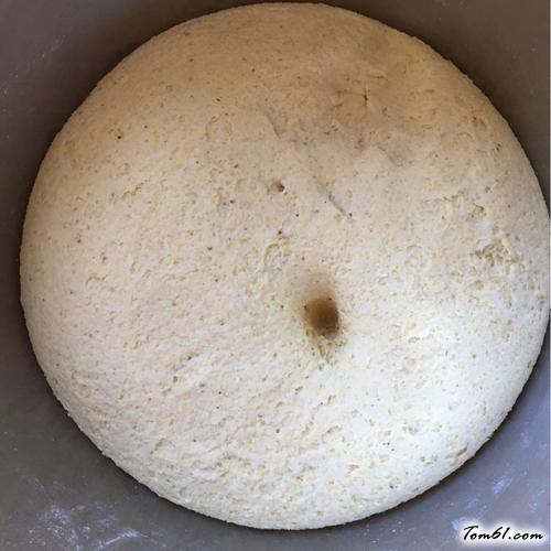 【三合面豆沙包】