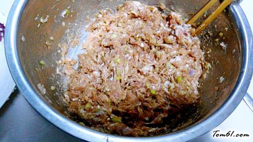 【猪肉酸菜水饺】