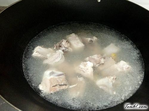 【电饭锅排骨焖饭】