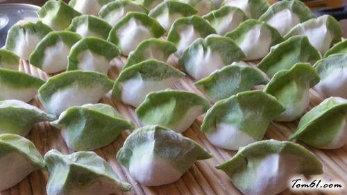 【翡翠白菜水饺】
