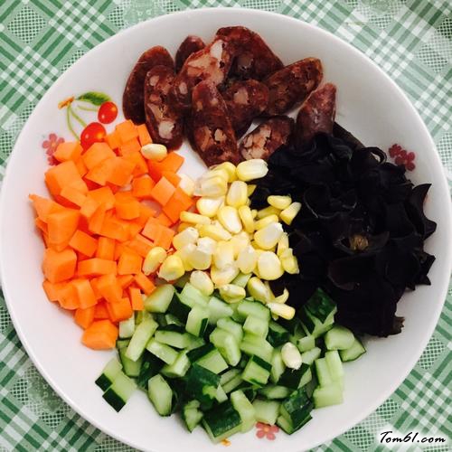 【腊味什锦炒饭】