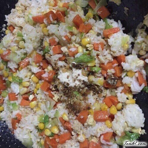 【什锦蛋炒饭】