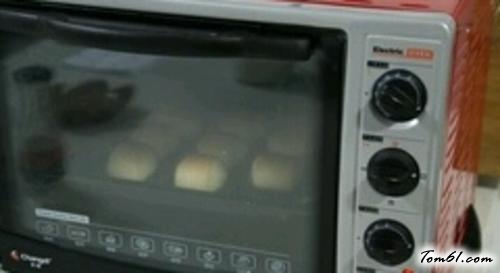 【奶香小面包】